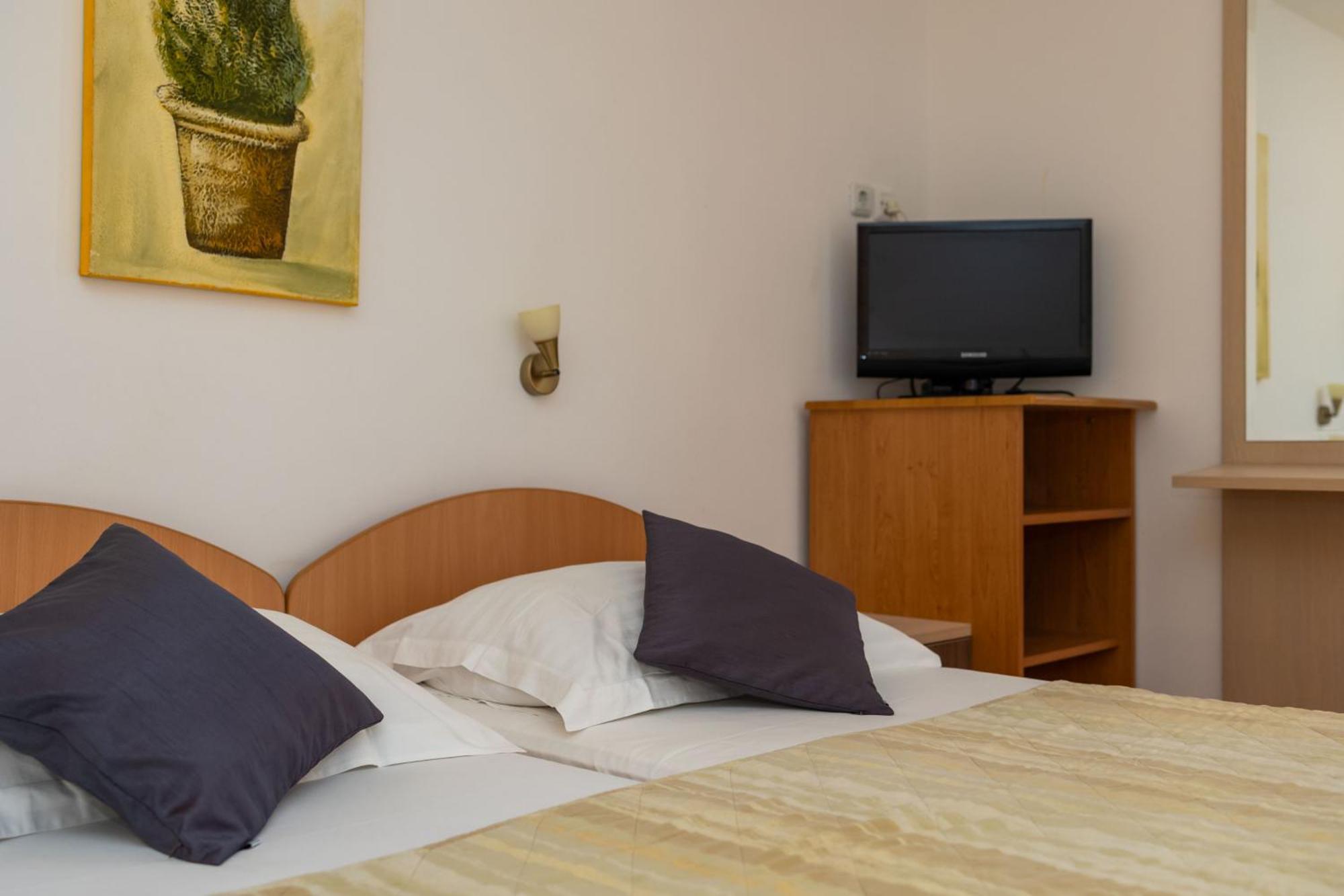 Premium Apartments - Lavica Beach Podstrana Exteriör bild