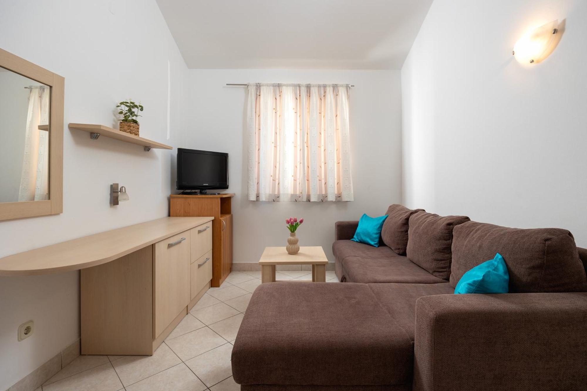 Premium Apartments - Lavica Beach Podstrana Exteriör bild
