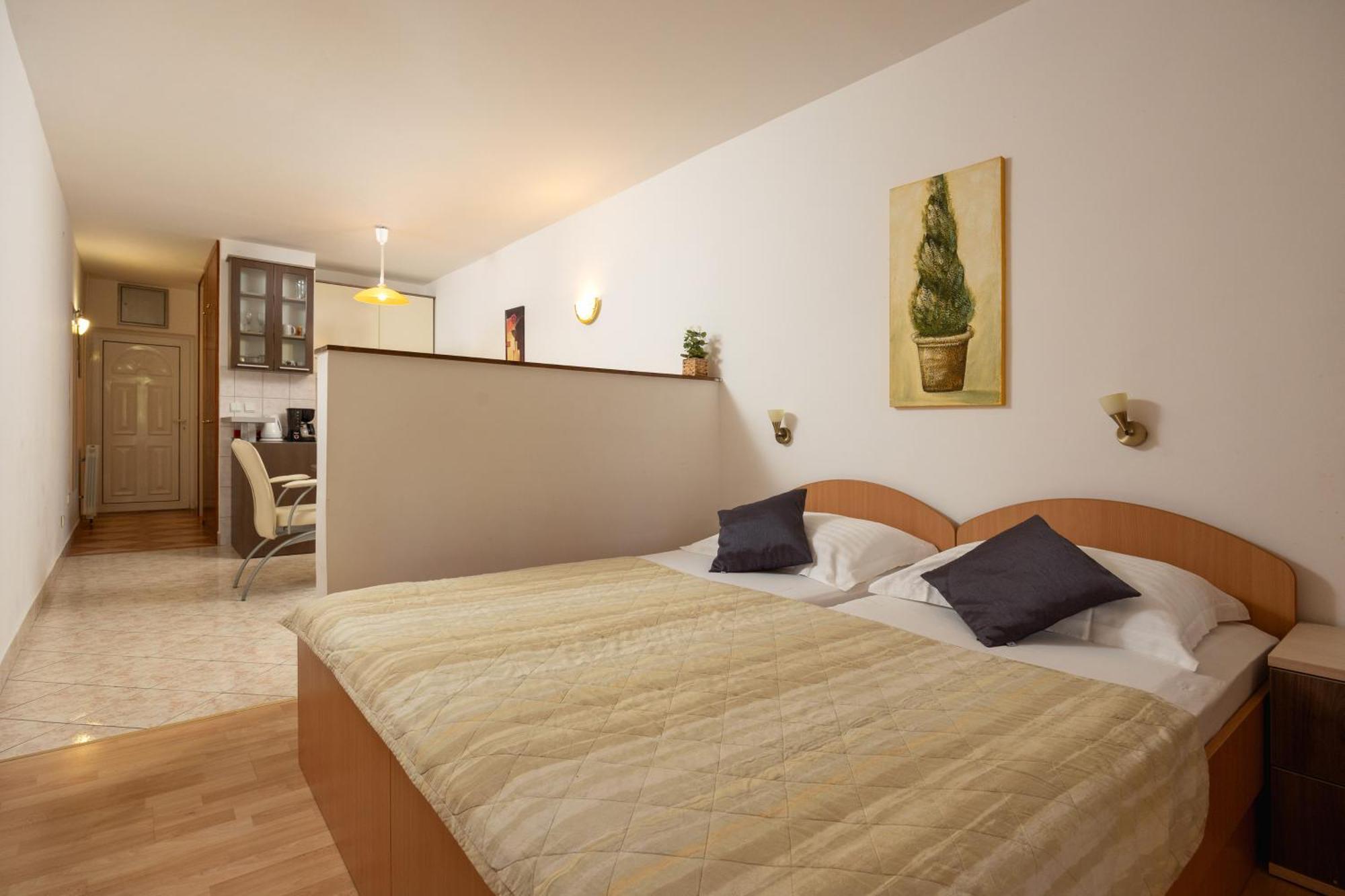 Premium Apartments - Lavica Beach Podstrana Exteriör bild
