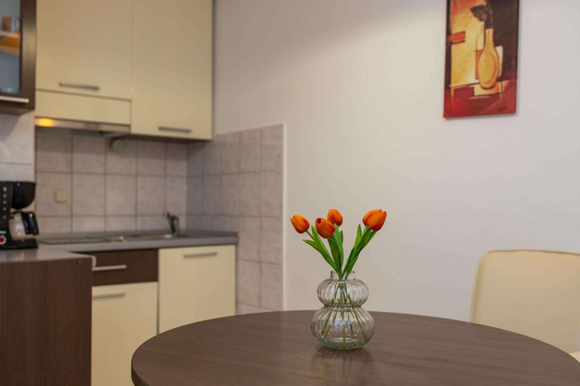 Premium Apartments - Lavica Beach Podstrana Rum bild